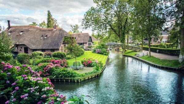 Hotel Brasserie de Pergola Giethoorn - goedkope-singlereizen.nl