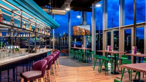 YOTEL Amsterdam - goedkope-singlereizen.nl